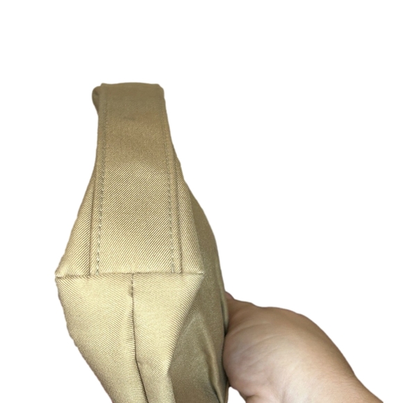 YSL perfume pouch🦚🦚 - Picture 7 of 9